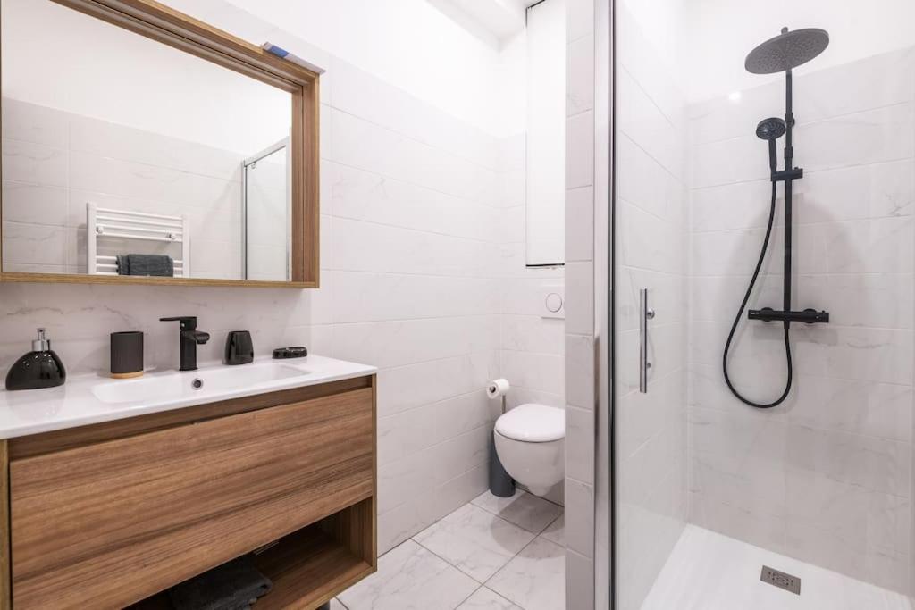Charmant Cocon Avec Jacuzzi - Bordeaux Centre المظهر الخارجي الصورة